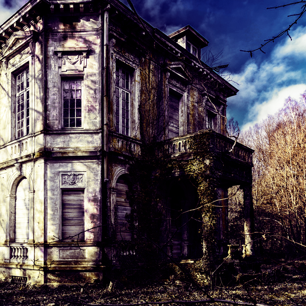 Dark and omnious depictation of a house